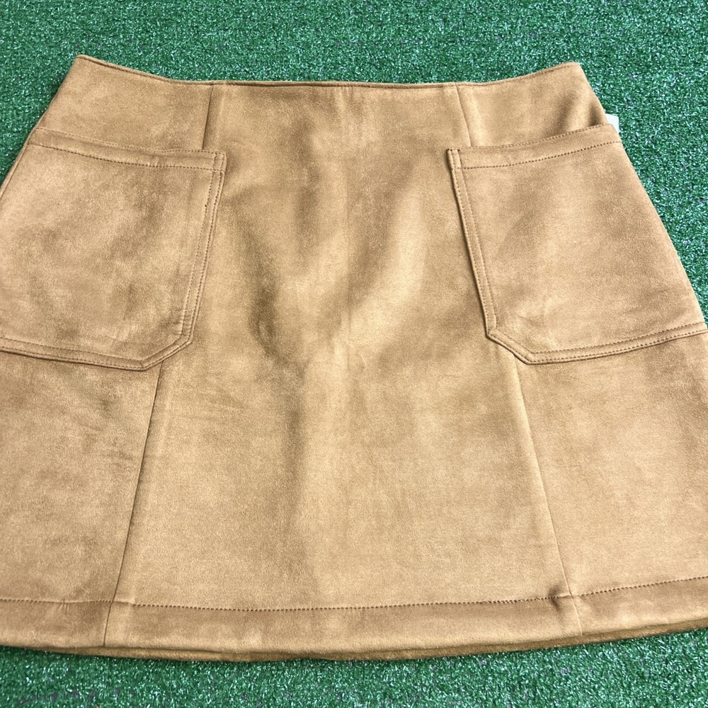 Maurices Faux Suede Stretch Mini Skirt Brown A-Line Patch Pockets Size 16 NWT